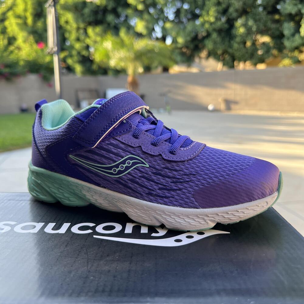Saucony S-Wind A/C Shoes Girls Size 4W Purple Hook Loop Running Sneakers New
